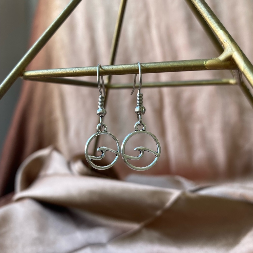 Silver Dangle Wave Earrings